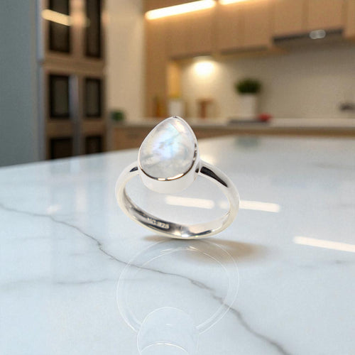 Lunar Teardrop