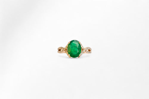 Regal Emerald Enlace